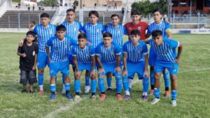 Gimnasia goleó en su debut copero