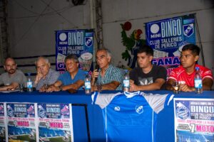 Talleres presentó el proyecto de la construcción de una nueva tribuna