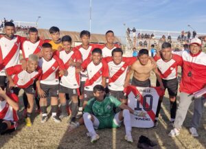 Lavalle ganó y sigue con puntaje ideal