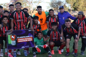 El “tomatero” goleó y sacó pasaje al Regional Amateur